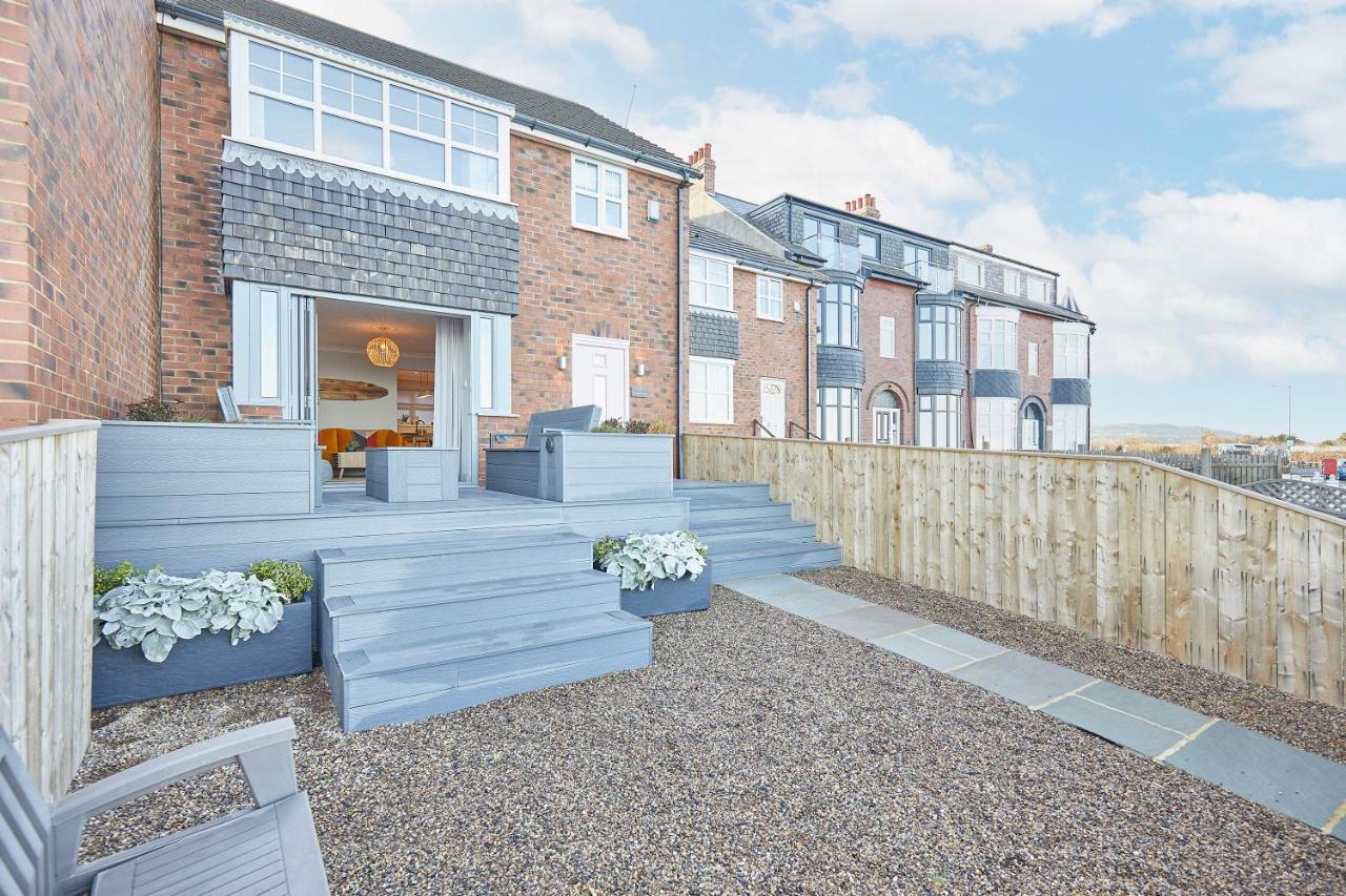 Host & Stay - 'Salty' Seaview Saltburn-by-the-Sea Bagian luar foto